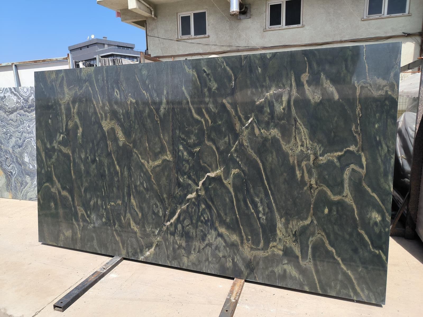 Green Granit